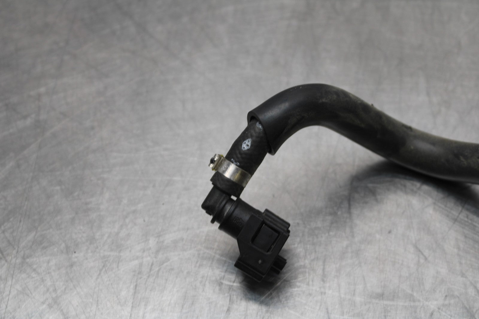 22-25 YAMAHA YZF R7 FUEL HOSE GAS LINE TUBE PIPE BB176