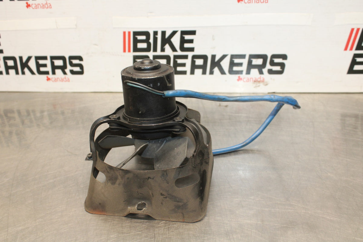84 HONDA INTERCEPTOR 1000 VF1000F RIGHT ENGINE RADIATOR COOLING FAN MOTOR BB878