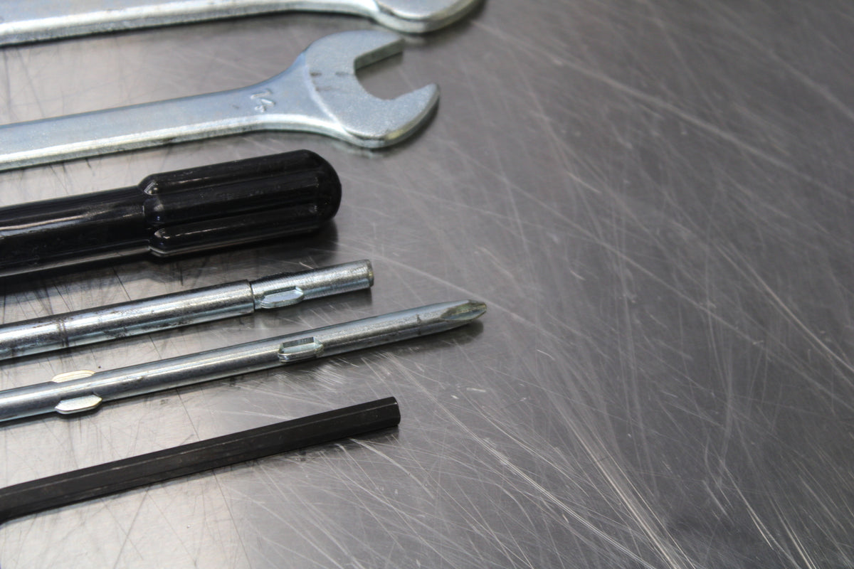 07 KAWASAKI Z1000 STOCK TOOLS OEM TOOL BAG KIT SET BB148