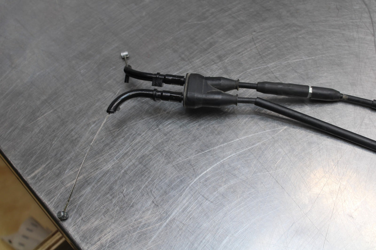 22-25 YAMAHA YZF R7 THROTTLE CABLES LINES BB850