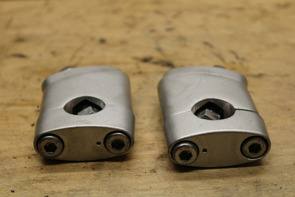 07-12 SUZUKI BANDIT 650S HANDLEBAR RISERS BB328