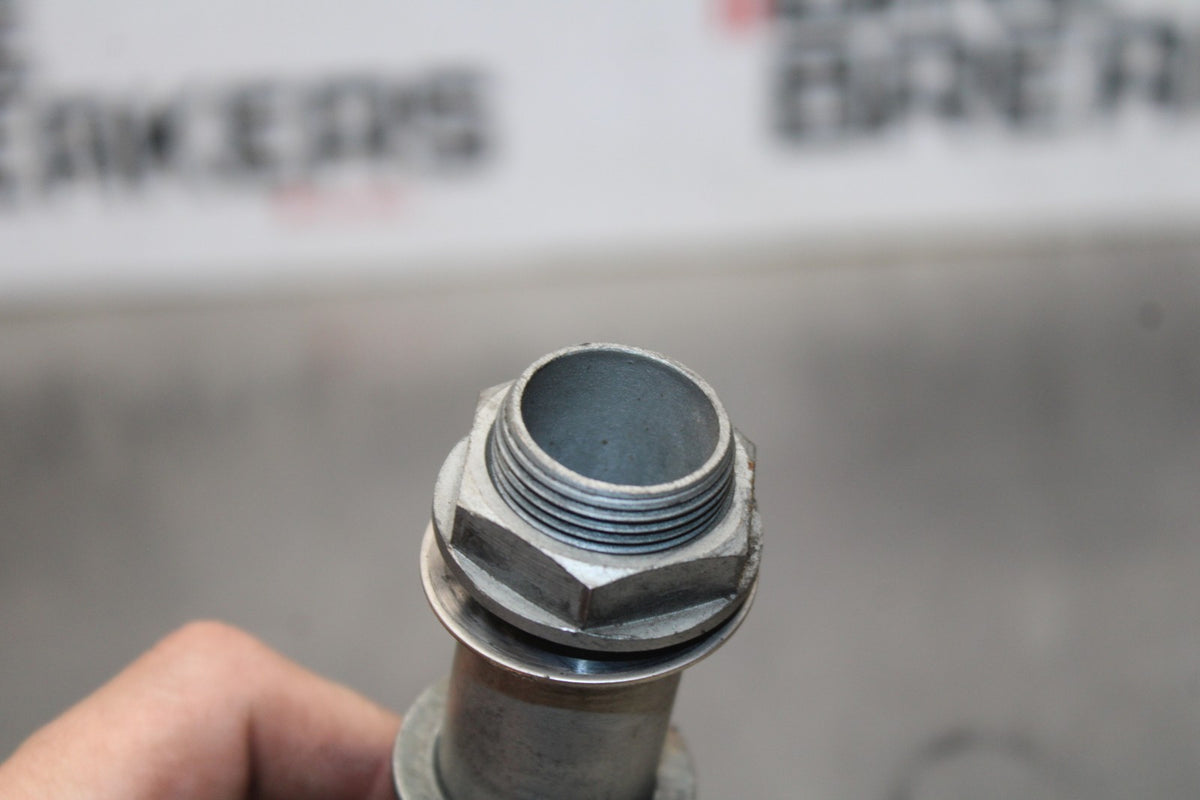 16 APRILIA TUONO V4 1100 FRONT WHEEL RIM AXLE PIVOT BOLT BB905