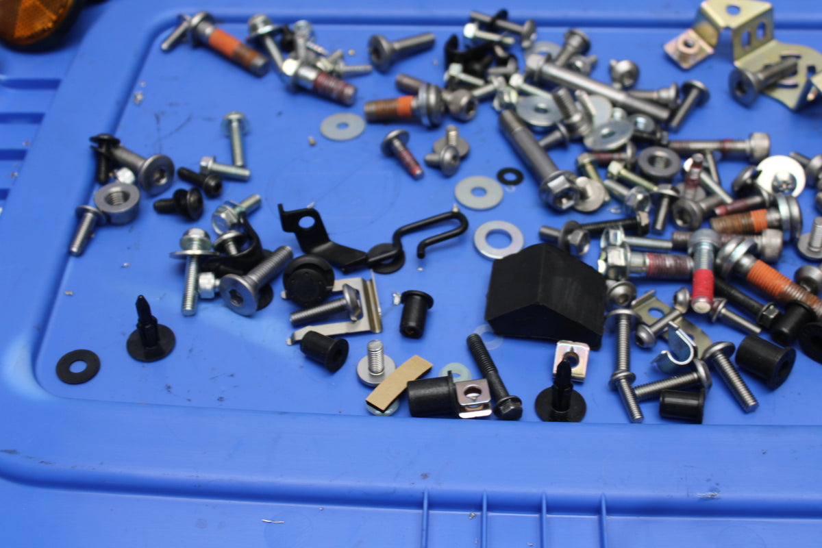 23-24 KAWASAKI NINJA ZX14R MOUNTING BOLTS HARDWARE SCREWS BB153