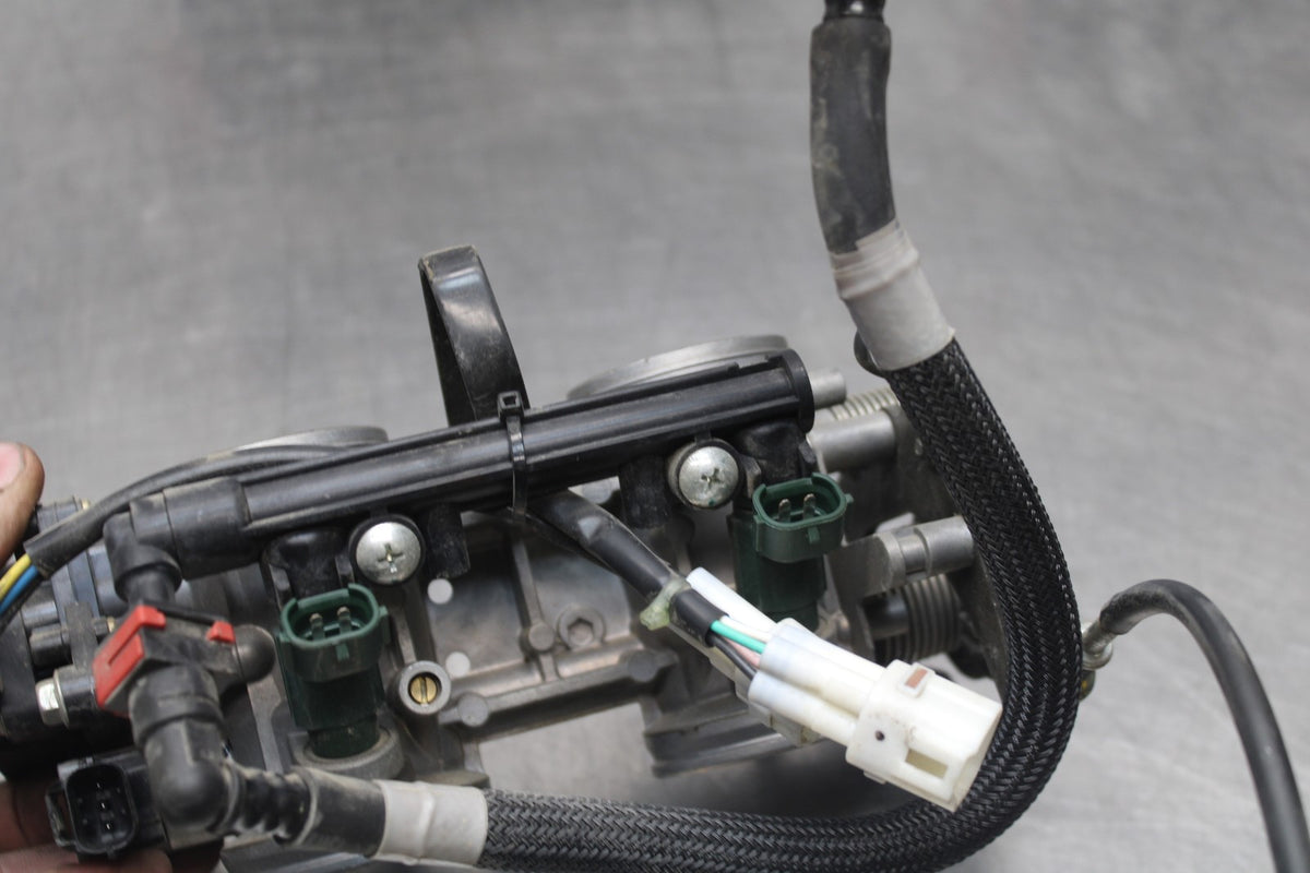 07 KAWASAKI NINJA 650 EX650 MAIN FUEL INJECTORS / THROTTLE BODIES BB844