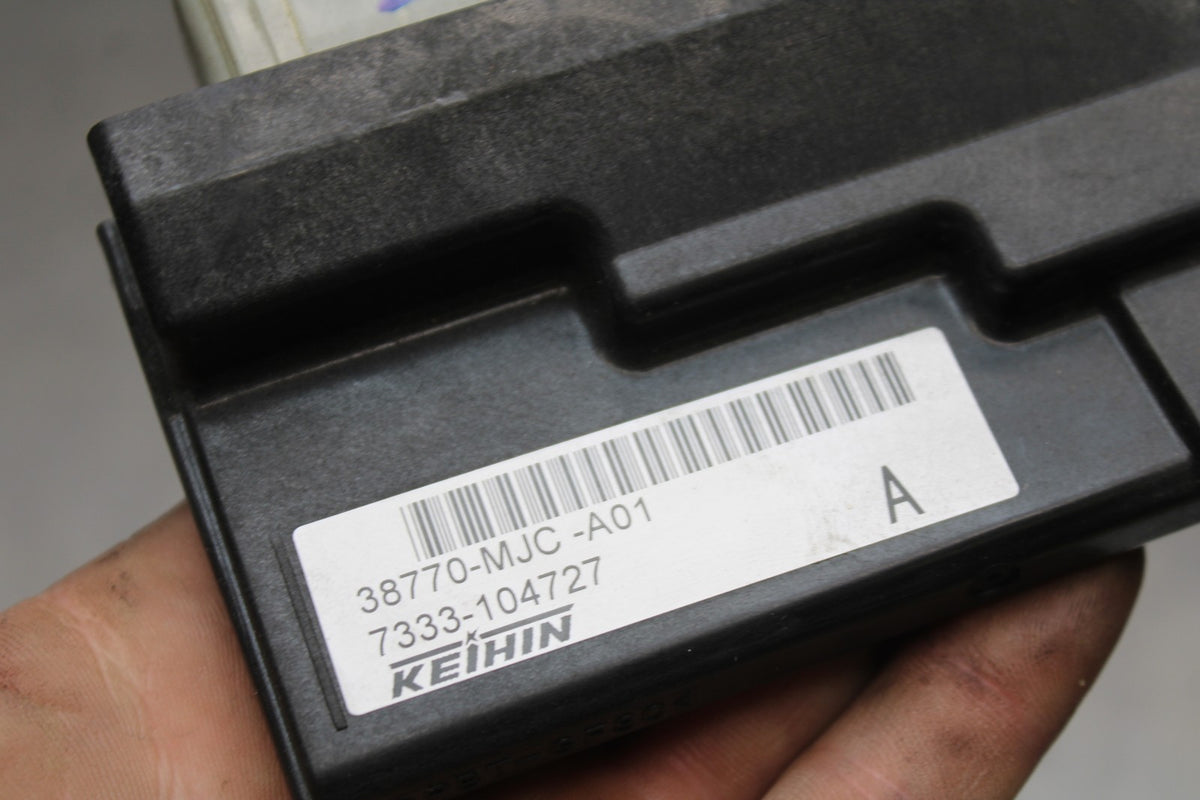 13-24 HONDA CBR600RR ECU COMPUTER CONTROLLER UNIT BLACK BOX ECM CDI  BB772