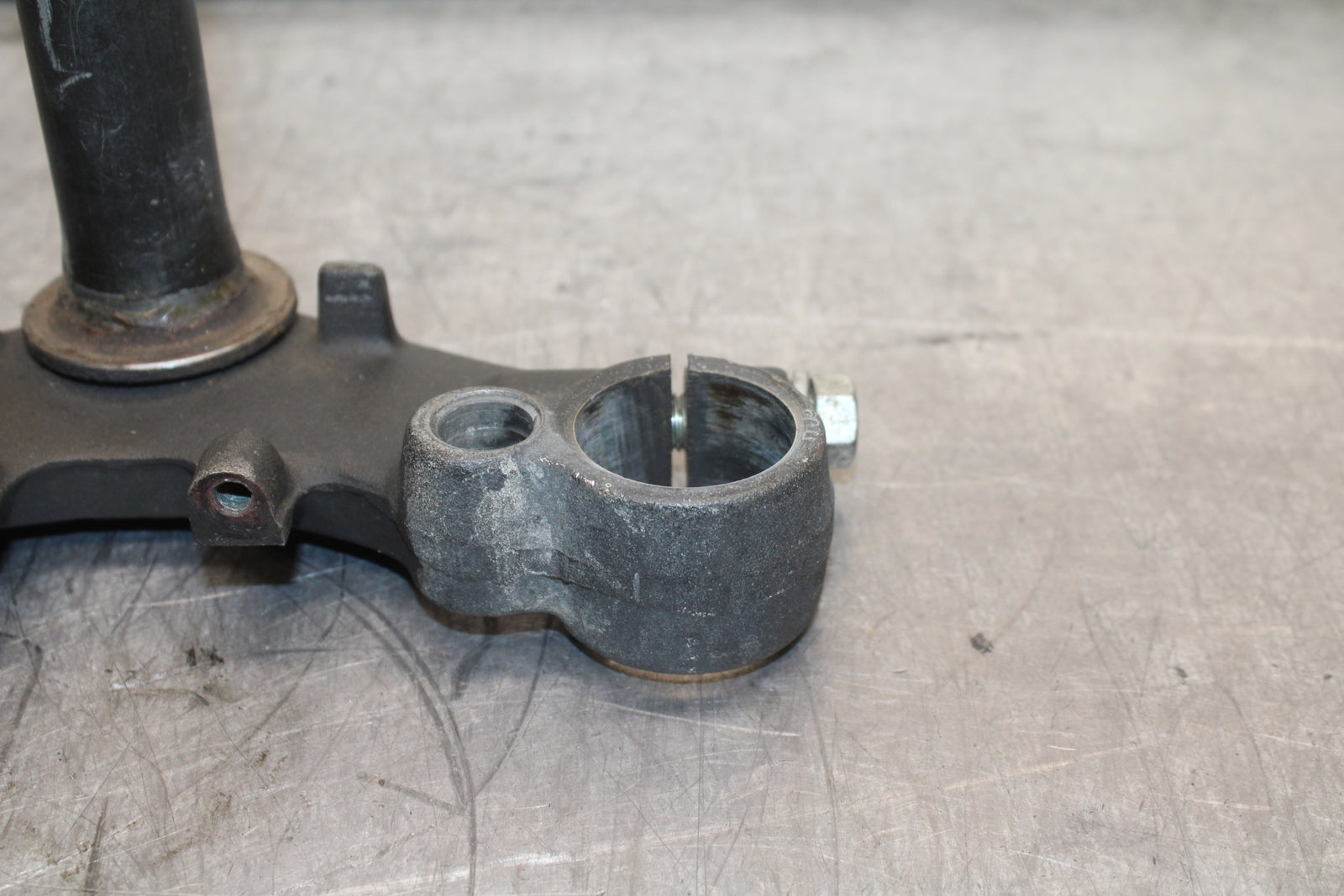 74-84 KAWASAKI KZ400 FRONT FORKS CLAMP LOWER TRIPLE TREE STEM BB107