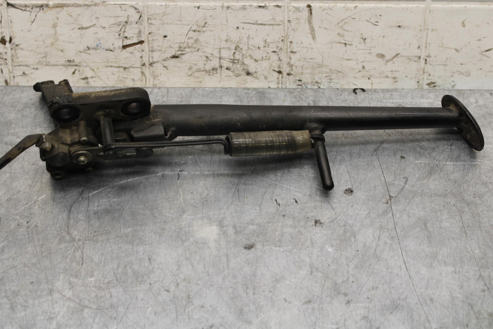 2011 Kawasaki Ninja ZX10R ZX1000K ABS KICKSTAND SIDE  32043-0090-18R BB555