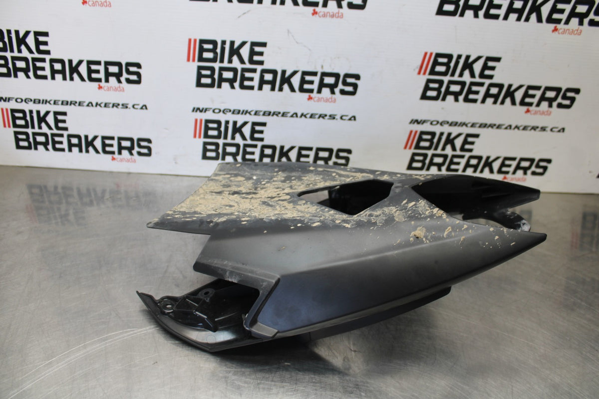 20 TRIUMPH STREET TRIPLE 765 REAR BACK TAIL FAIRING COWL SHROUD BB864