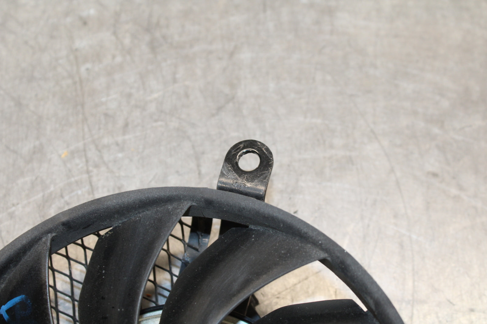 06-07 SUZUKI GSXR750 ENGINE RADIATOR COOLING FAN BB123