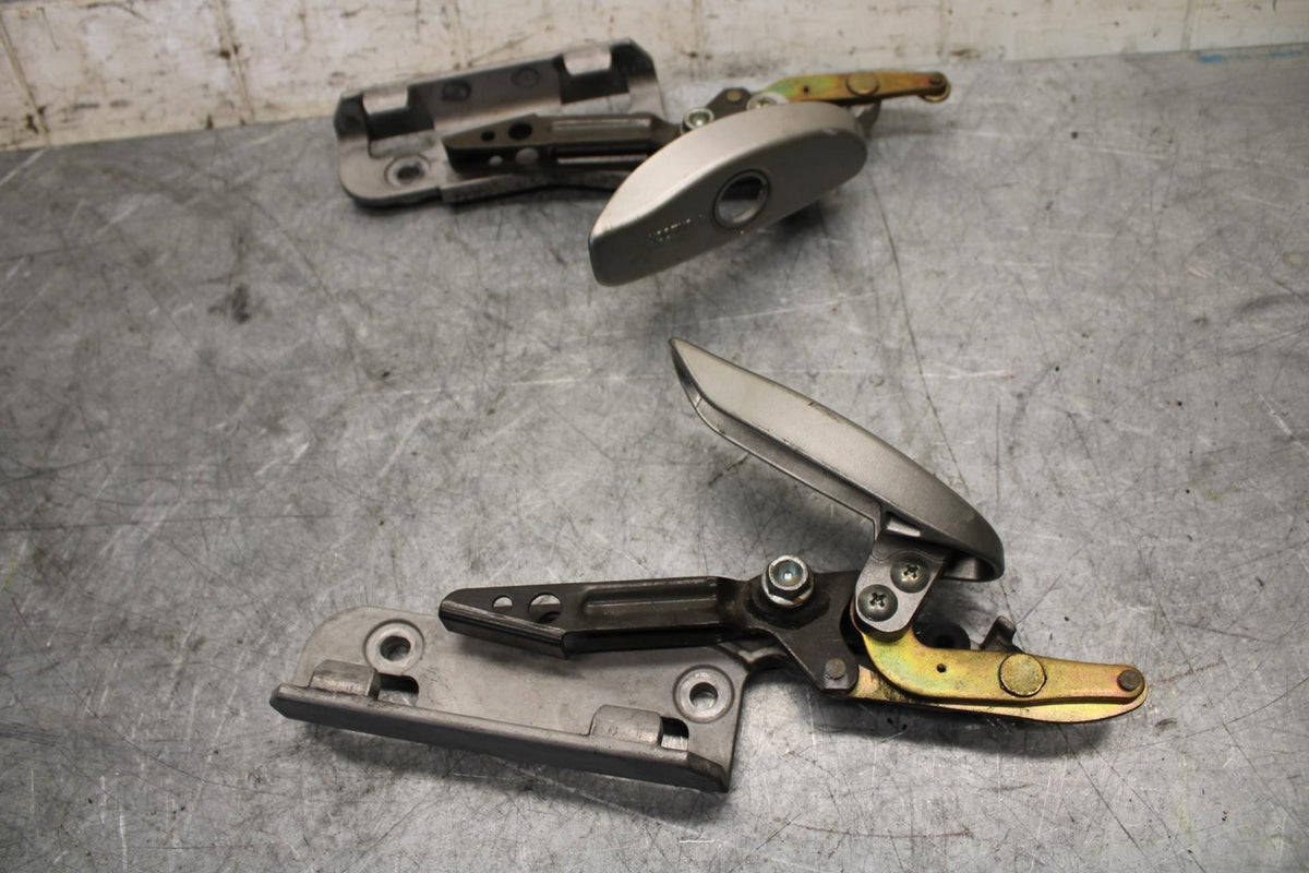 2004 Honda ST1300  LATCH LEVER ASSEMBLY BB49