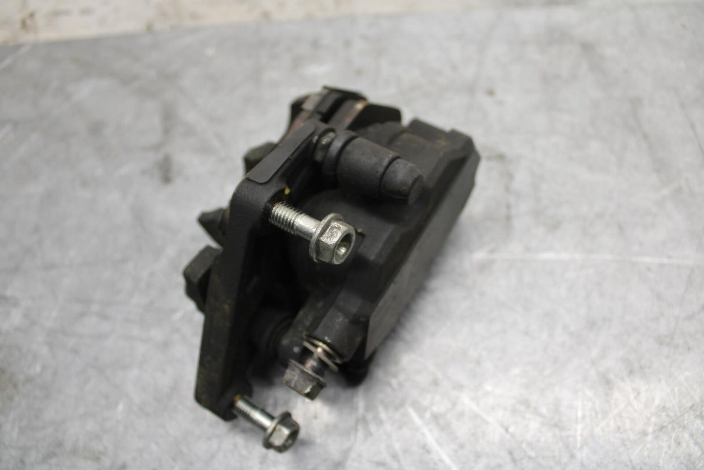 2016 Honda CBR500R  FRONT BRAKE CALIPER BB45