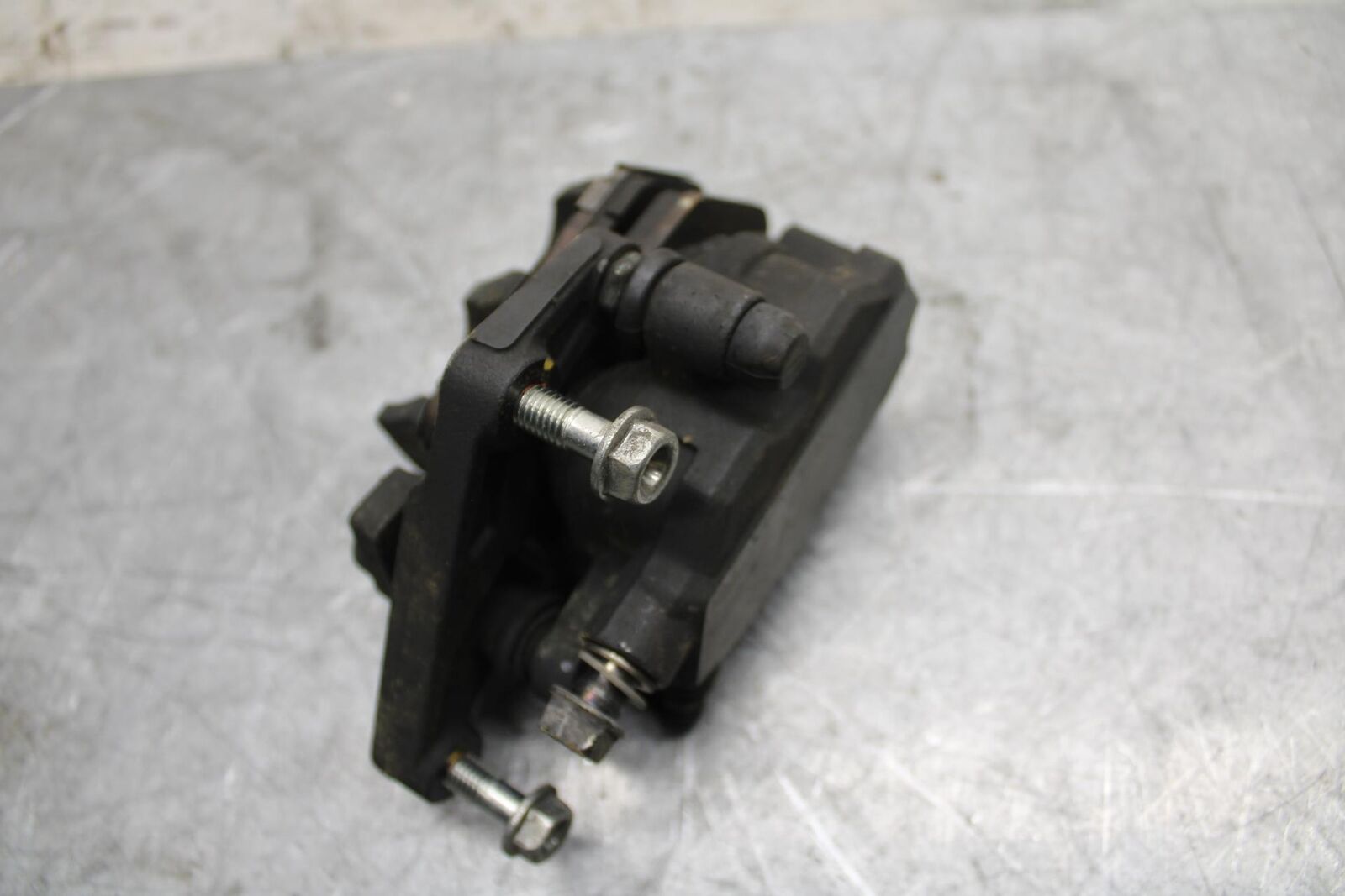 2016 Honda CBR500R  FRONT BRAKE CALIPER BB45