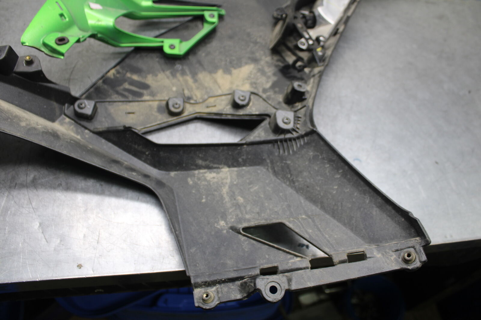 18-23 KAWASAKI NINJA 400 EX400 ABS LEFT LOWER MID UPPER SIDE FAIRING COWL BB747