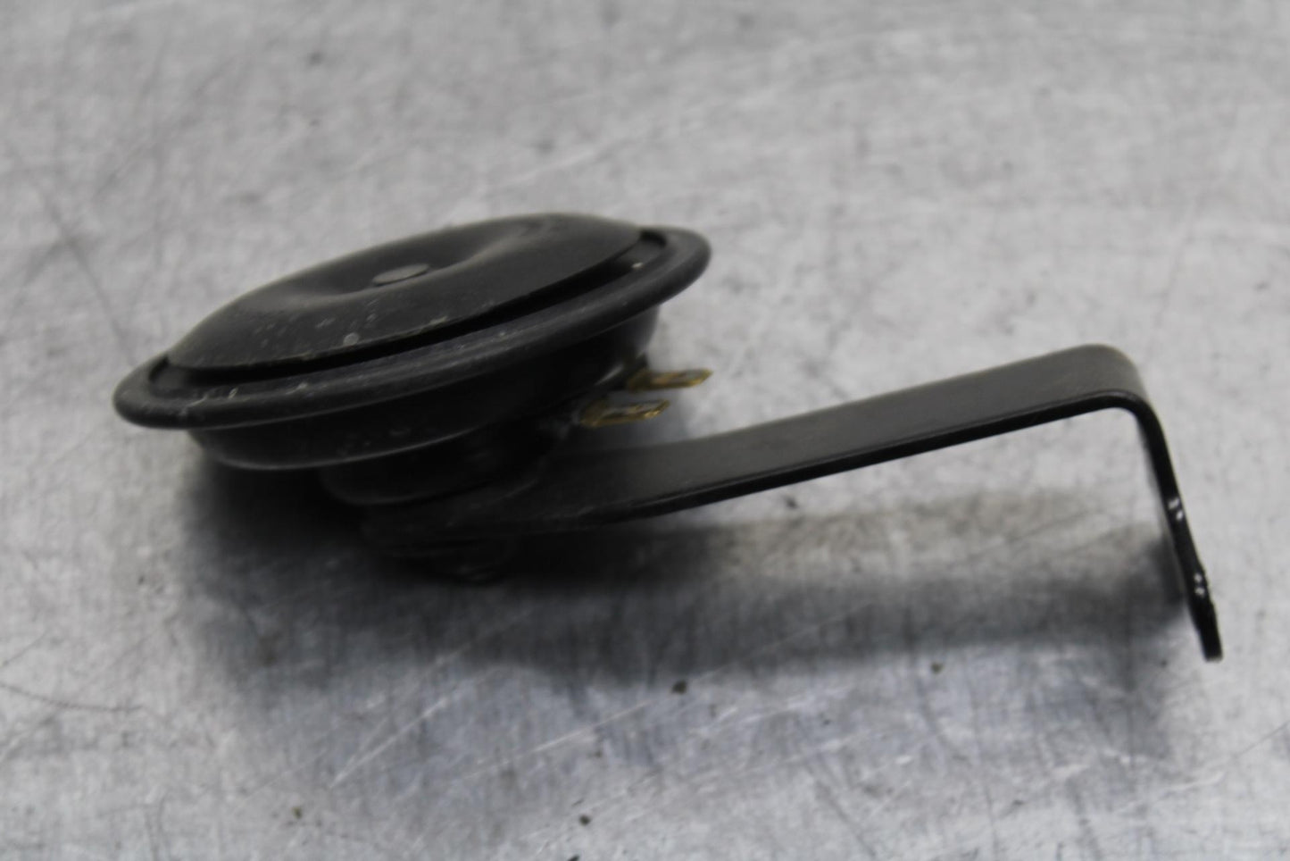 11-23 SUZUKI GSXR 750 HORN SIGNAL BB630