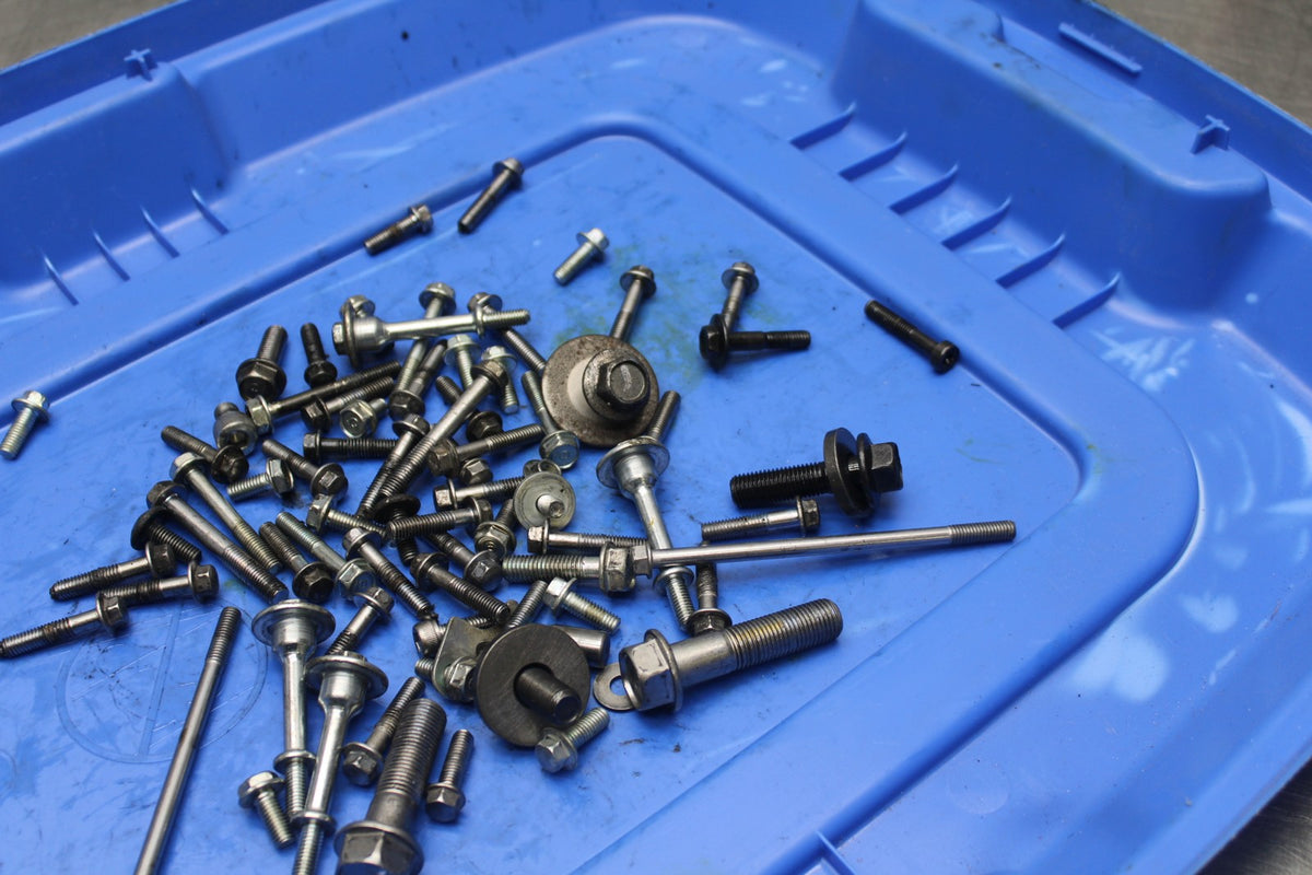 08-09 HONDA CBR1000RR ENGINE MOUNTING BOLTS HARDWARE MOTOR SCREWS BB128
