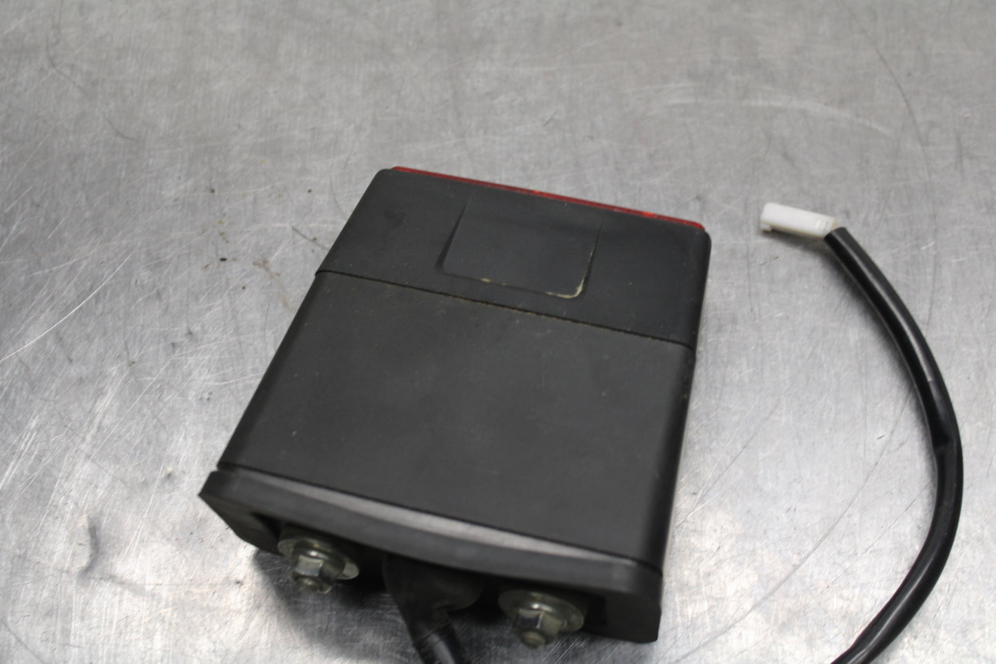 13-16 SUZUKI BANDIT 1250S ABS LICENSE PLATE LIGHT BB134