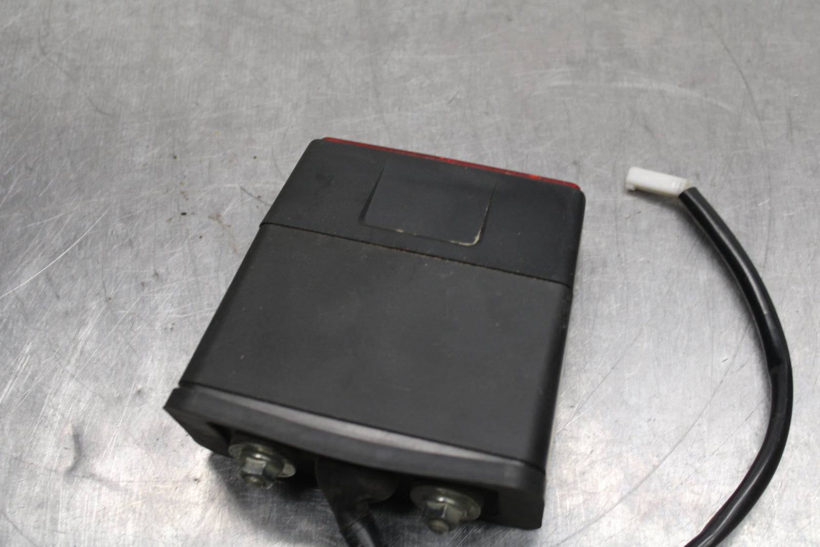 13-16 SUZUKI BANDIT 1250S ABS LICENSE PLATE LIGHT BB134