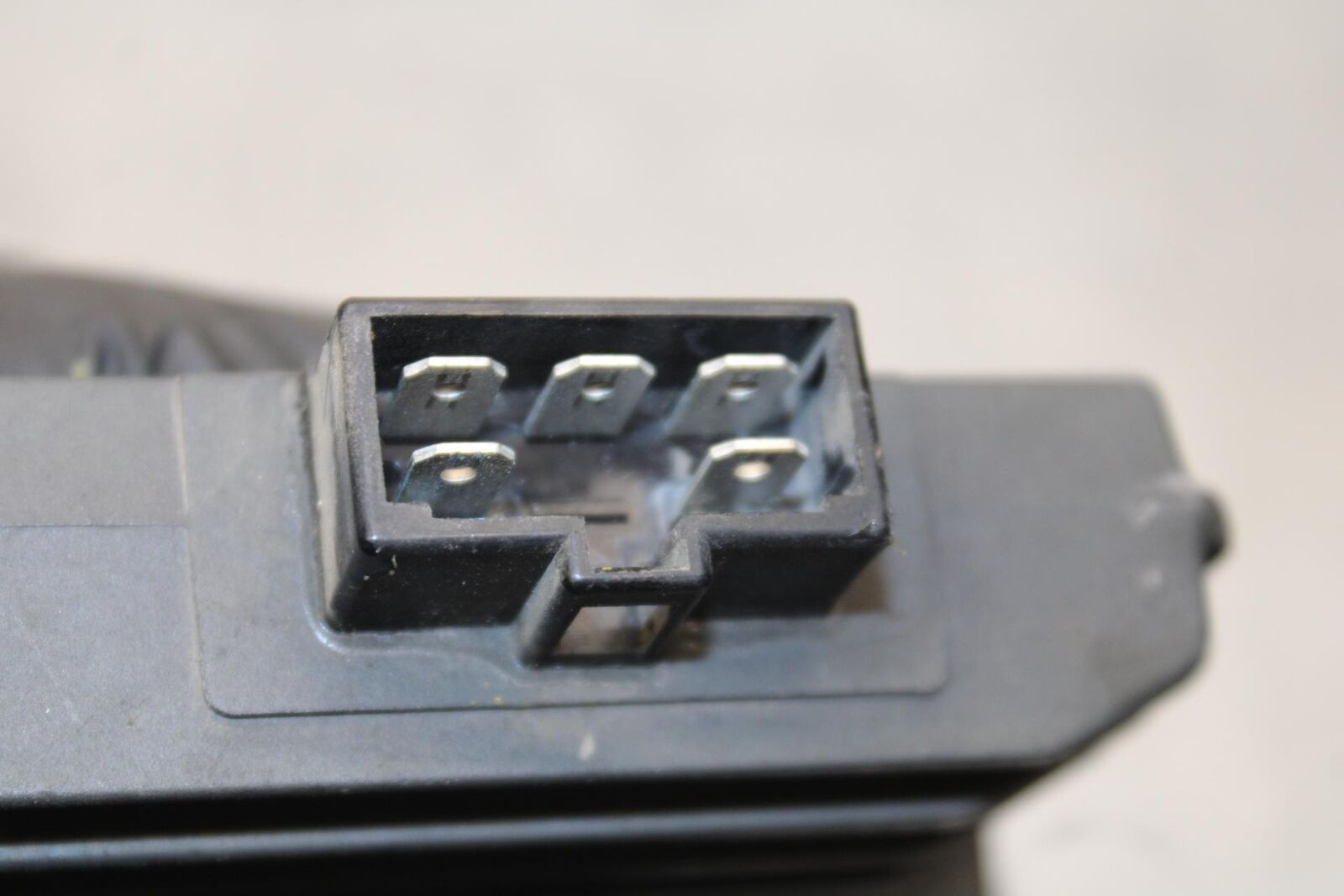 05 YAMAHA YZF R6S RECTIFIER VOLTAGE REGULATOR BB600
