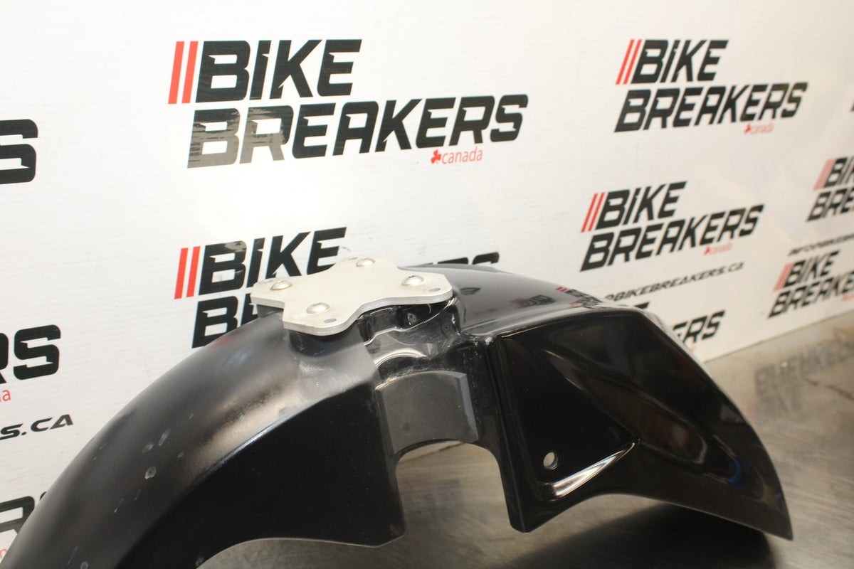 15 SUZUKI GW250F FRONT WHEEL FENDER COWL FAIRING BB789