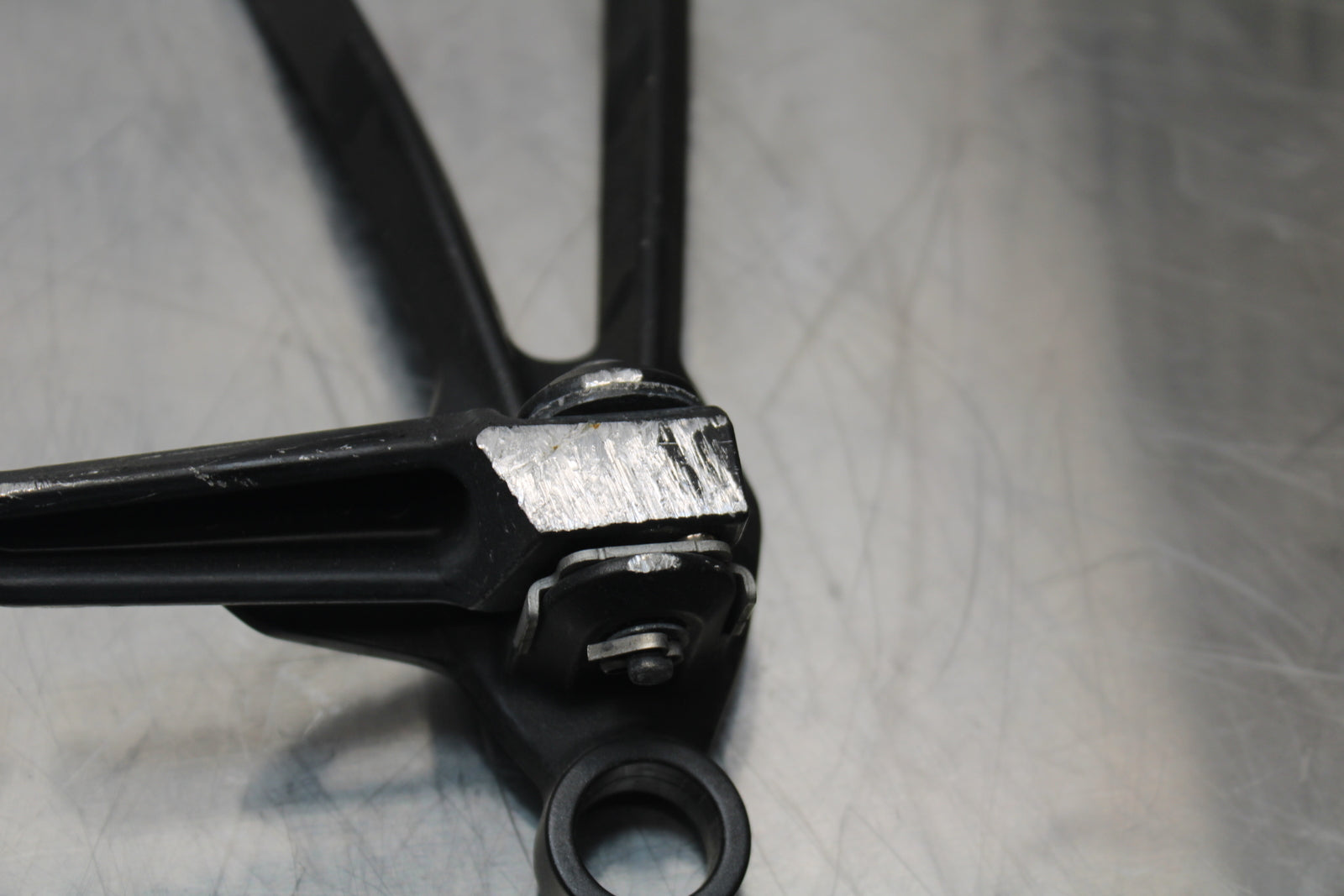 13-17 KAWASAKI NINJA ZX6R ZX636 ABS REAR BACK PASSENGER PEG SET PAIR BB143