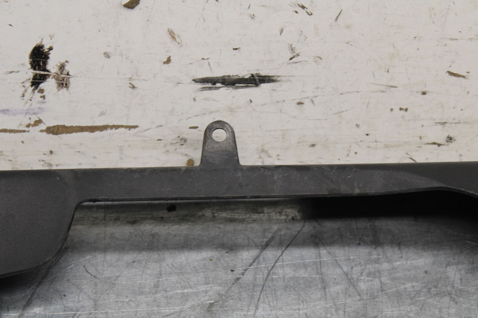 13-18 KAWASAKI NINJA ZX6R REAR BACK DRIVE CHAIN GUARD COVER 36014-0048 BB666