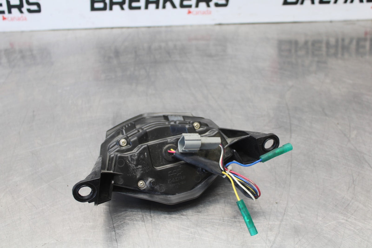 08 KAWASAKI NINJA ZX10R AFTERMARKET REAR TAIL TAILLIGHT BACK BRAKE LIGHT BB902