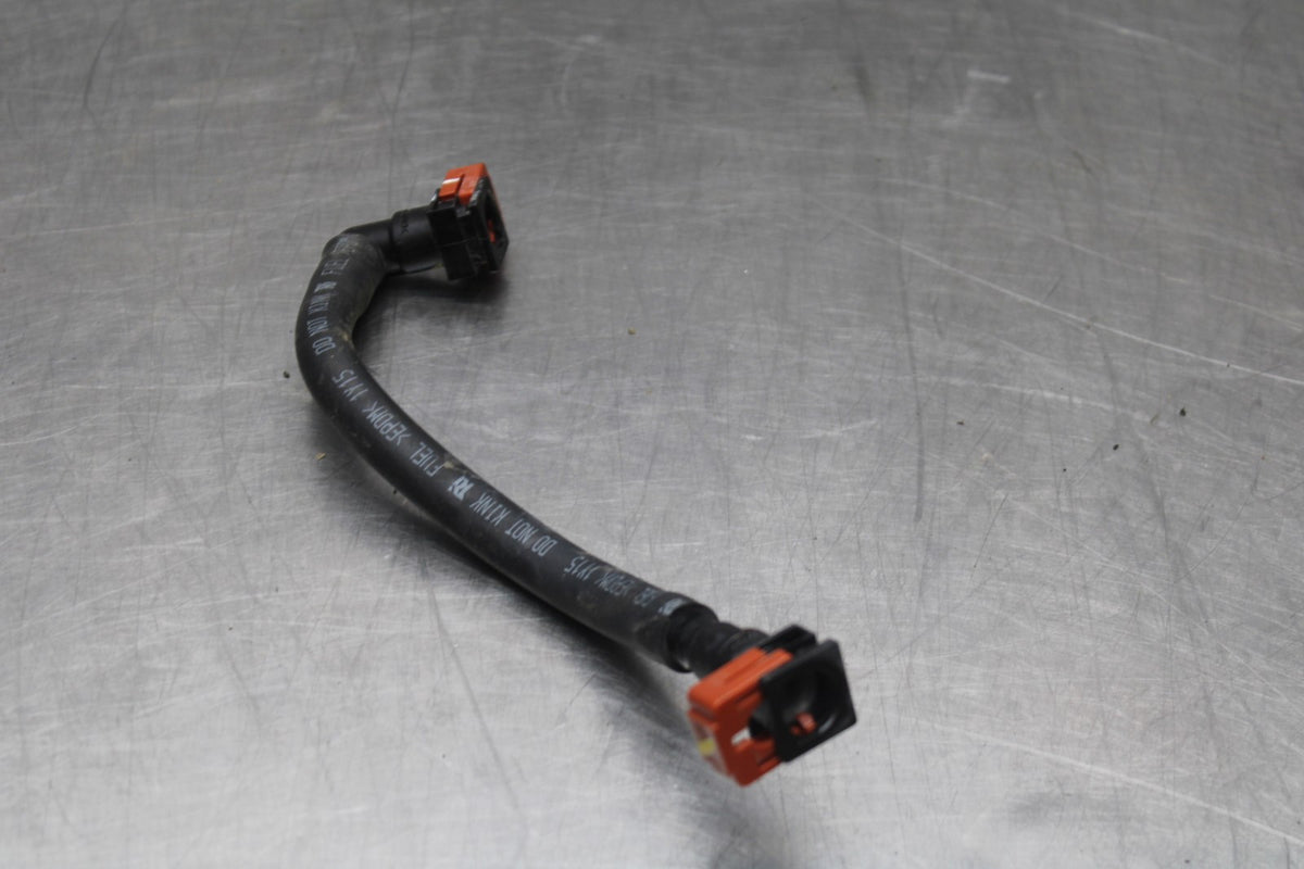 18-26 KAWASAKI Z400 FUEL HOSE GAS LINE TUBE PIPE BB852
