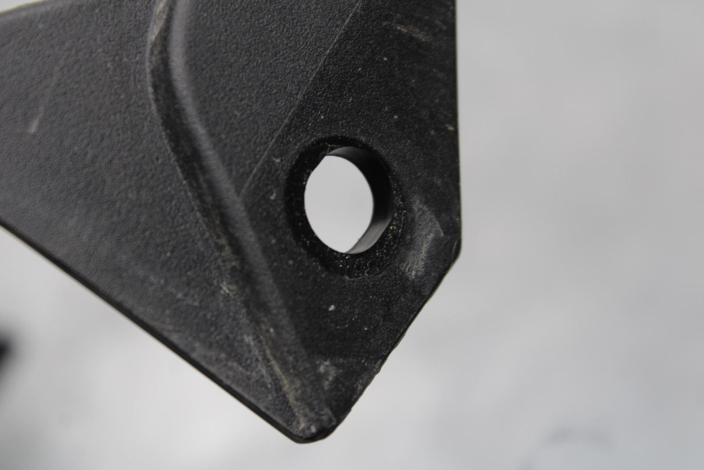 20 KAWASAKI Z400 ER400 ABS REAR BACK DRIVE CHAIN GUARD COVER SHIELD BB586