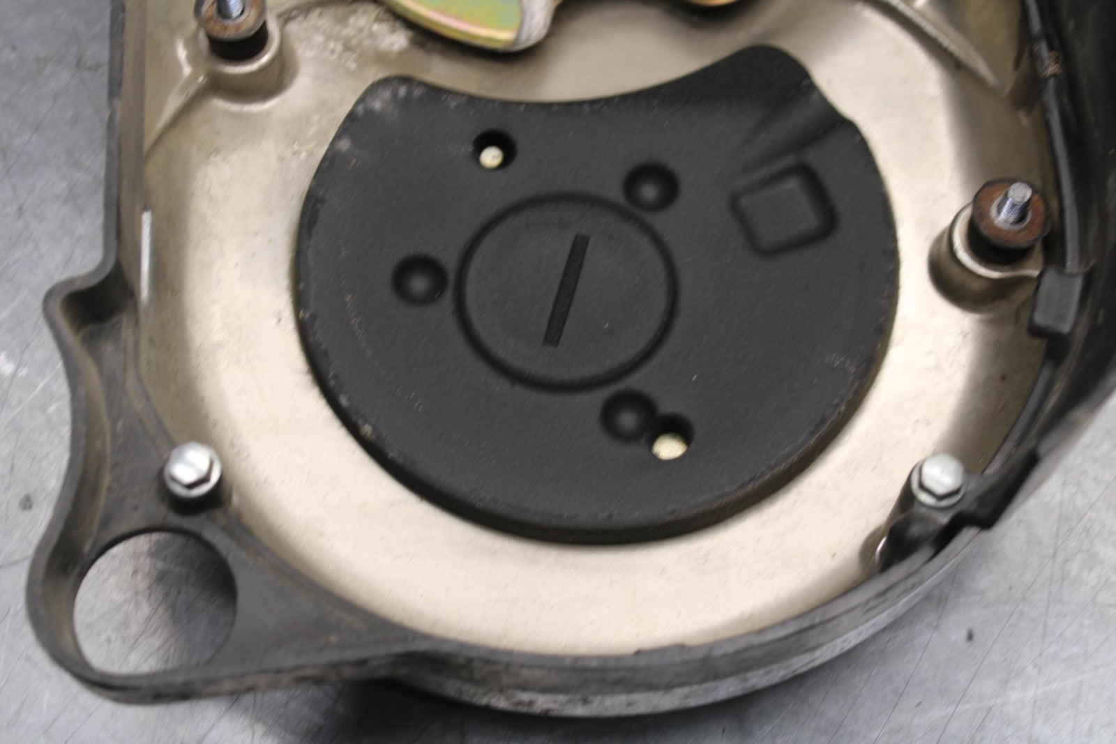 2005 Kawasaki Vulcan 1600 VN1600D Nomad ENGINE SPROCKET COVER BB556