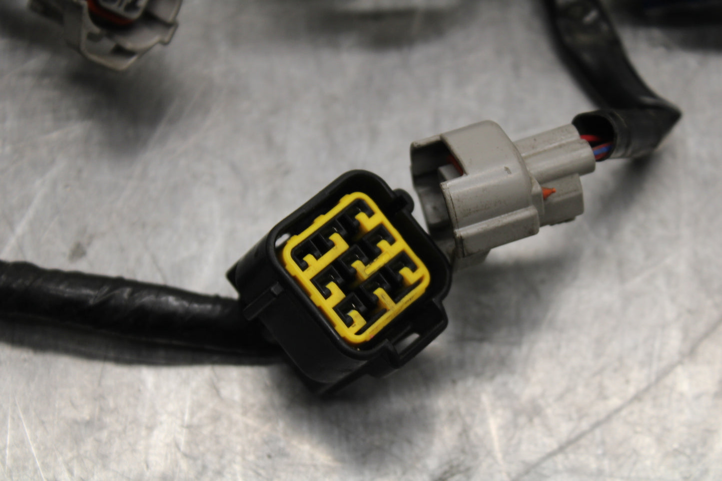 08-16 YAMAHA YZF R6 INJECTOR WIRING HARNESS WIRE LOOM BB131