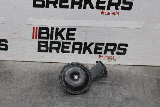 11-24 SUZUKI GSXR750 HORN SIGNAL BB879