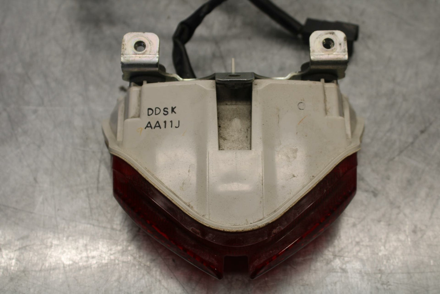 15-21 SUZUKI GSXR600 REAR TAIL TAILLIGHT BACK BRAKE LIGHT BB418 B