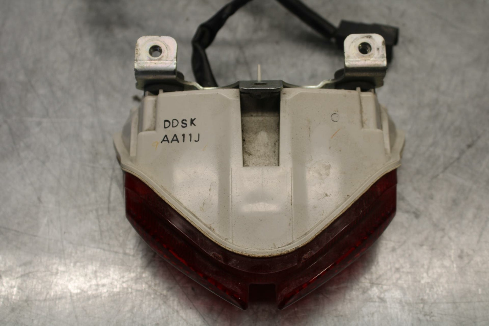 15-21 SUZUKI GSXR600 REAR TAIL TAILLIGHT BACK BRAKE LIGHT BB418 B