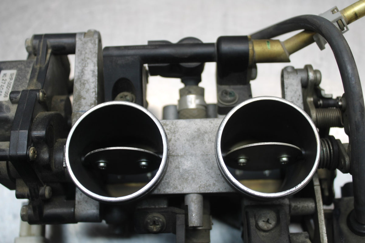 2006 Suzuki Boulevard C90 THROTTLE BODY BODIES BB849