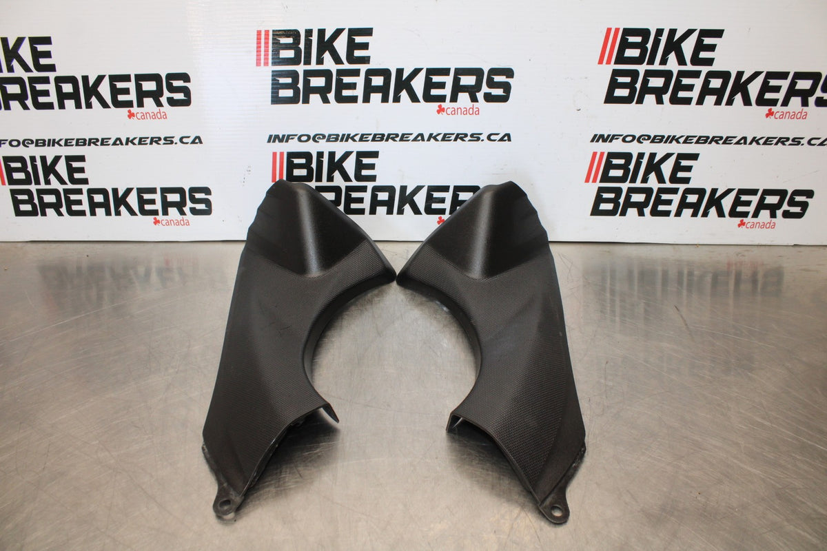 2007 Kawasaki Ninja ZX6R ZX600P RIGHT LEFT FRONT DUCT COVERS PANELS COWLS BB175