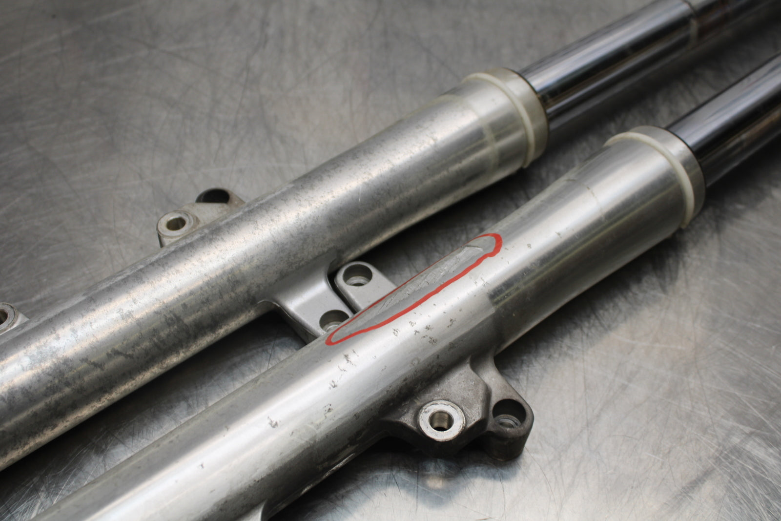 04 YAMAHA ROAD STAR XV1700A FRONT FORKS SHOCK SUSPENSION SET PAIR BB155