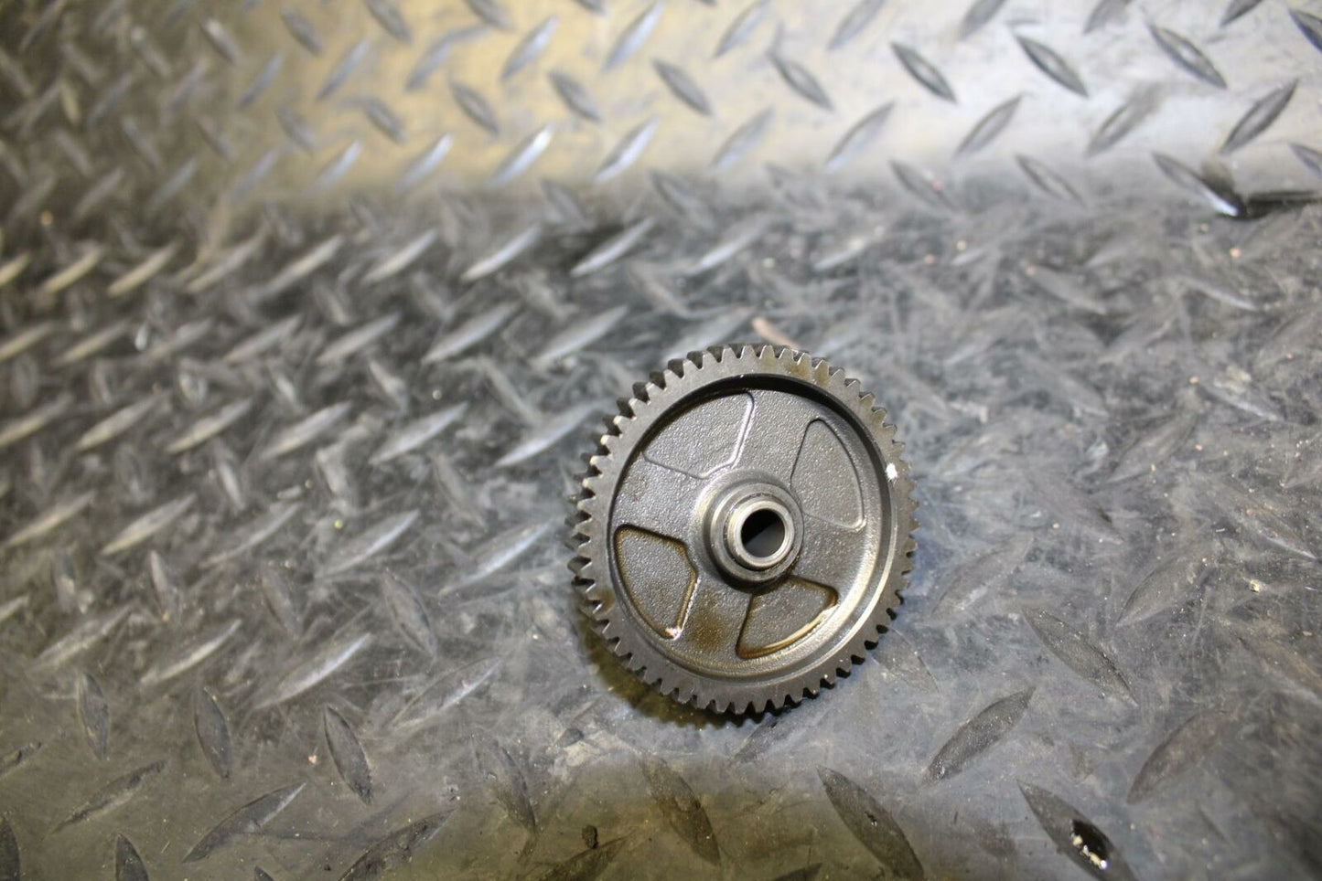 05-06 SUZUKI KATANA 750 GSX750F ENGINE MOTOR IDLER IDLING GEAR bb166