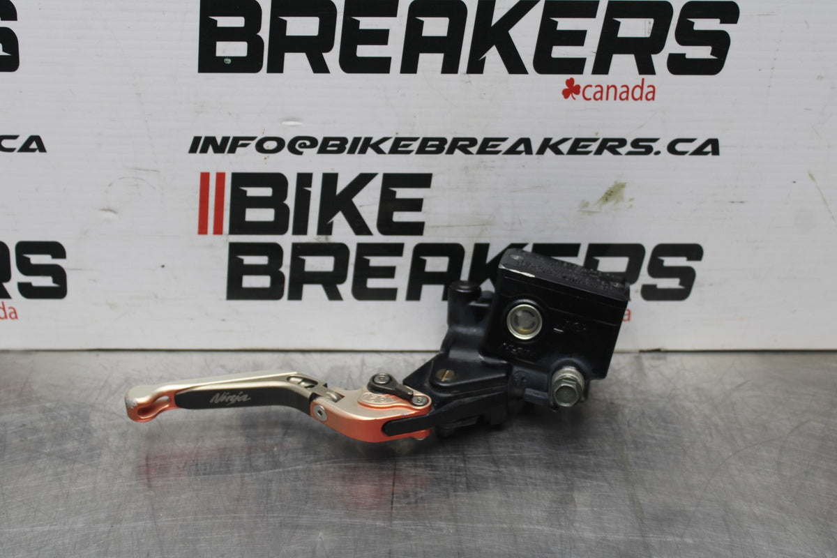 07 KAWASAKI NINJA 650 EX650 FRONT BRAKE MASTER CYLINDER w/ LEVER BB844