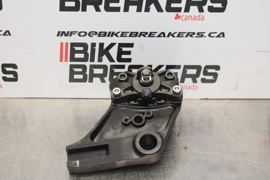 23-24 KAWASAKI NINJA ZX14R REAR BACK BRAKE CALIPER W MOUNT BRACKET BB764