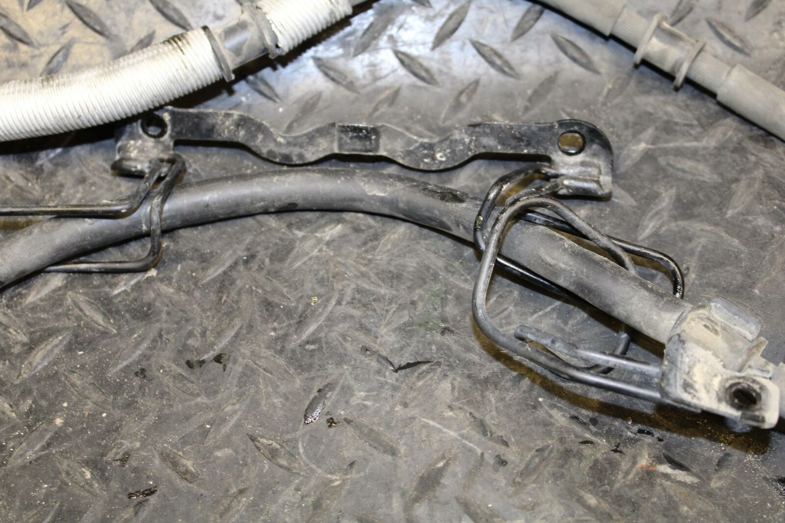 06 YAMAHA V STAR 1100 FRONT REAR BRAKE CALIPER HOSES LINES BB184