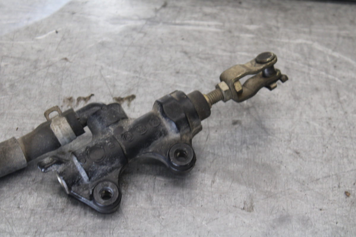 01-06 TRIUMPH TIGER 955I REAR BACK BRAKE MASTER CYLINDER W RESERVOIR  BB693