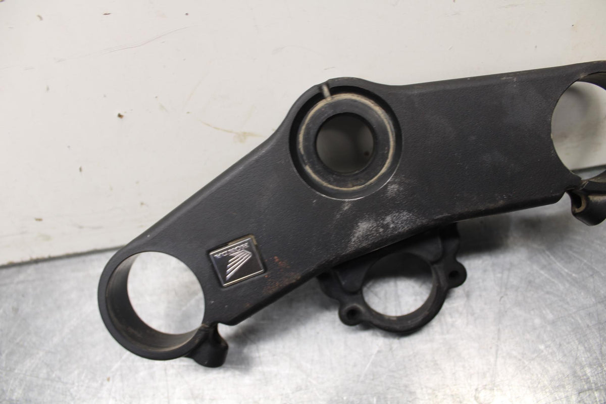 03-04 HONDA CBR600RR FORKS UPPER TRIPLE TREE CLAMP 53300-MEE-000 BB614