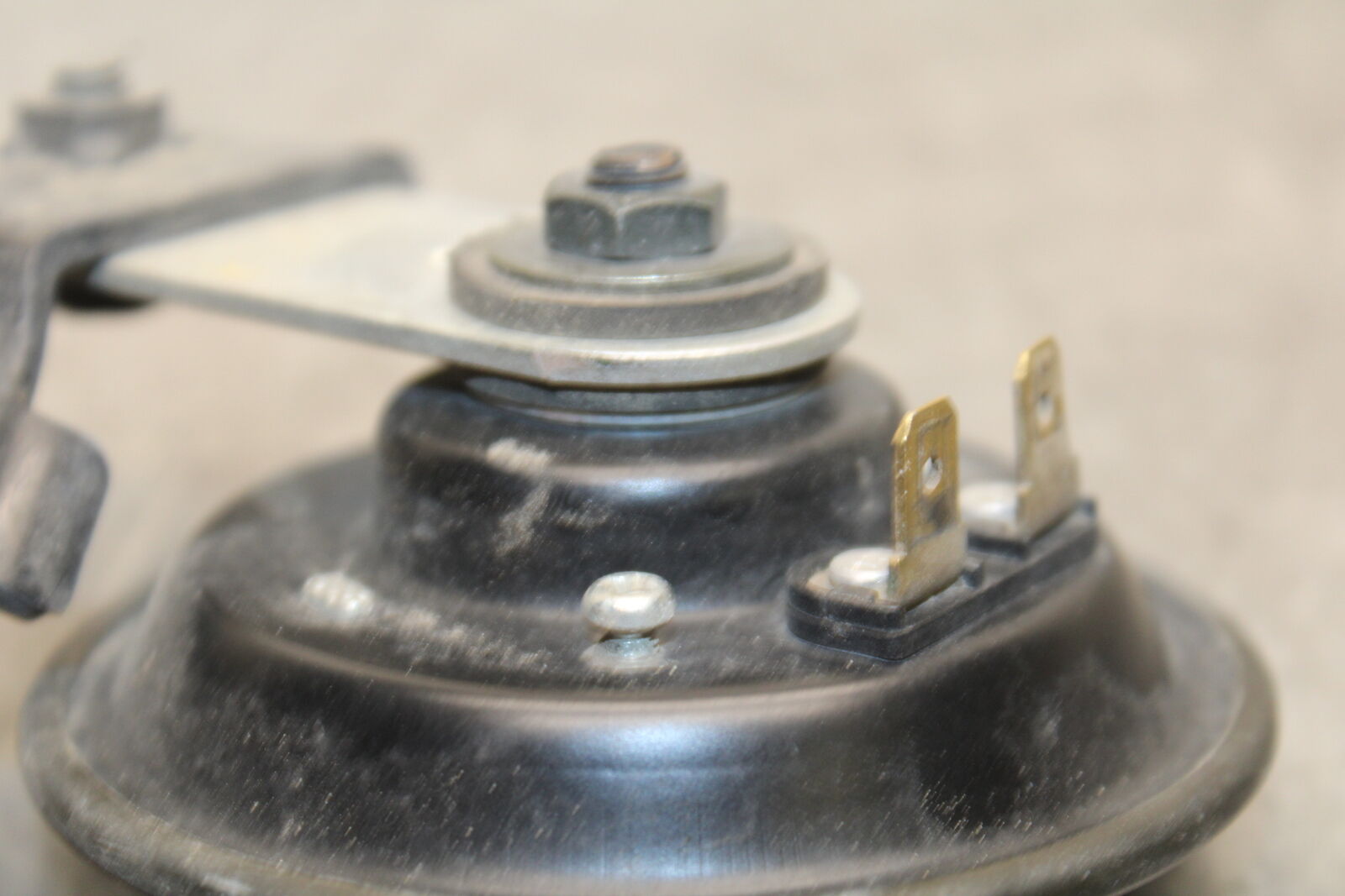 07-08 YAMAHA YZF R1 HORN SIGNAL BB675