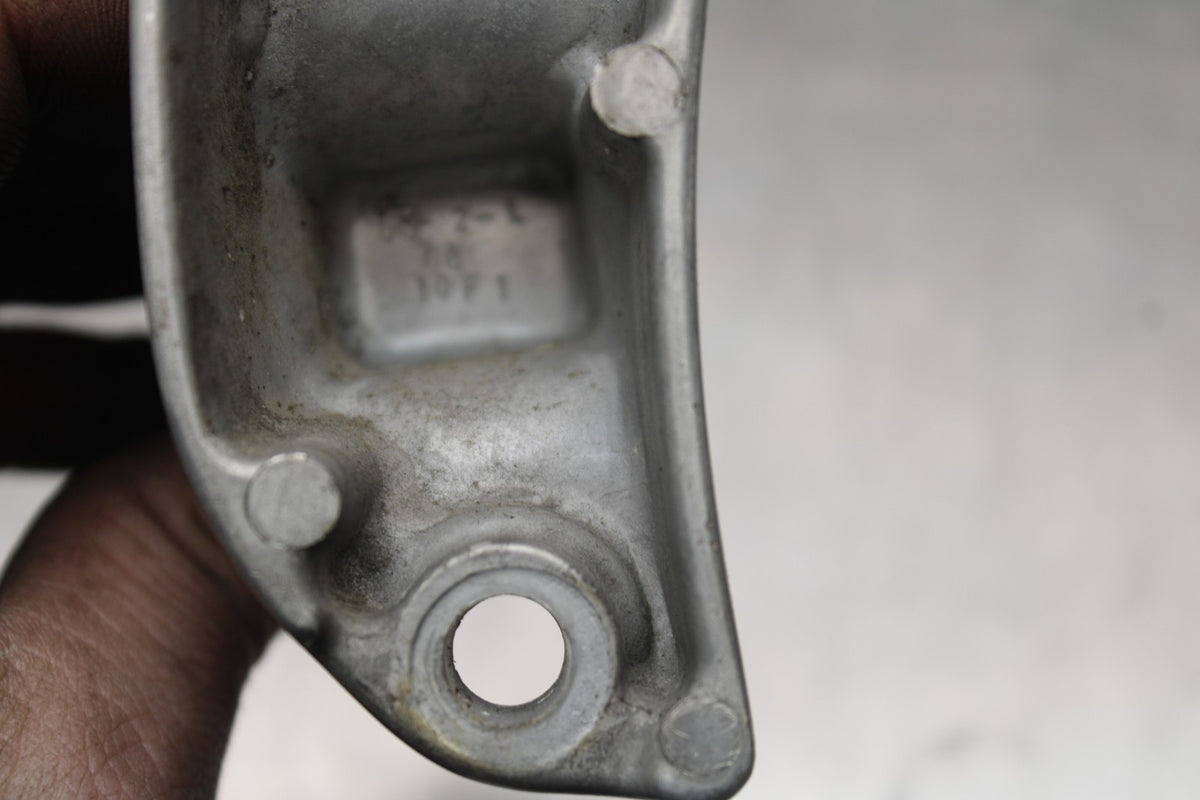 2006 Suzuki Boulevard C90 REAR PASSENGER FOOT STEP PEG