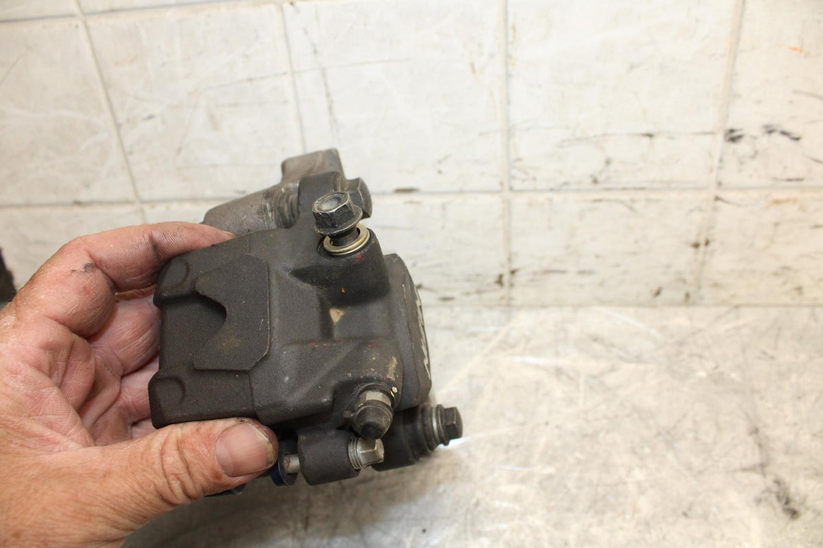 2016 Honda CBR500R REAR BACK BRAKE CALIPER W MOUNT BRACKET BB45