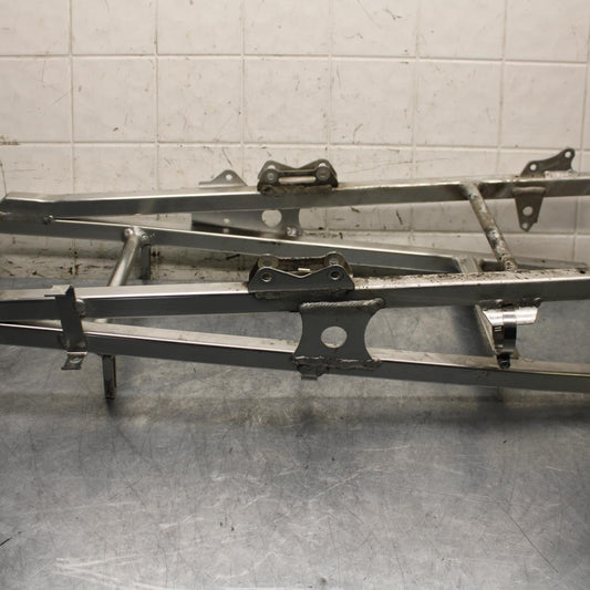 2000 Honda CBR600F4 REAR BACK TAIL SUBFRAME SUB FRAME BB552