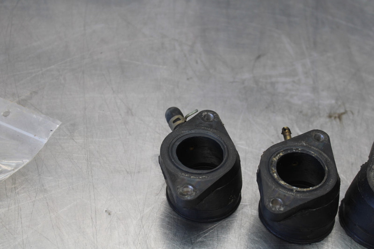 81 YAMAHA MAXIM 550 XJ550 AIR INTAKE BOOTS BB866