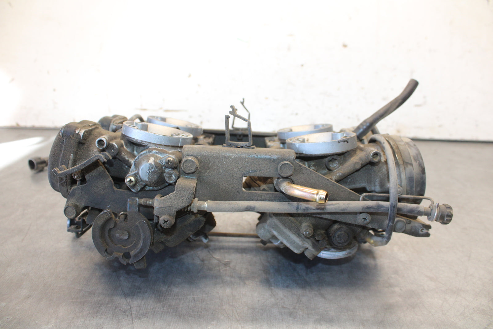 05-06 YAMAHA ROYAL STAR CARB CARBURETOR BB697