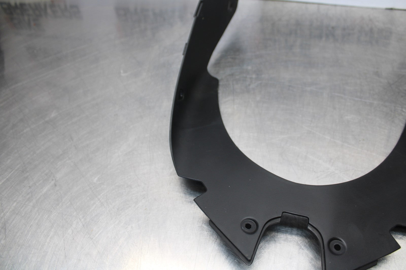 18-23 KAWASAKI NINJA 400 EX400 ABS LOWER FRONT UPPER INNER HEADLIGHT COWL BB192