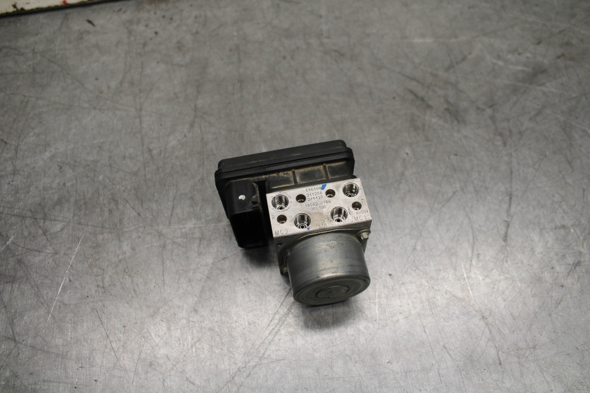 18-24 KAWASAKI NINJA 650 ABS PUMP UNIT MODULE BB725